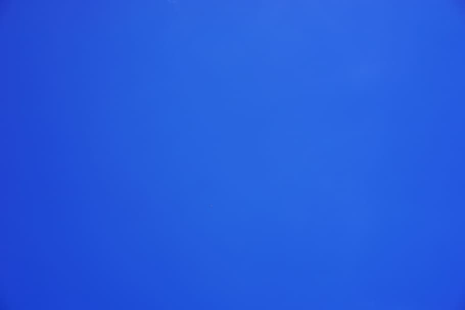 Light green with blue set